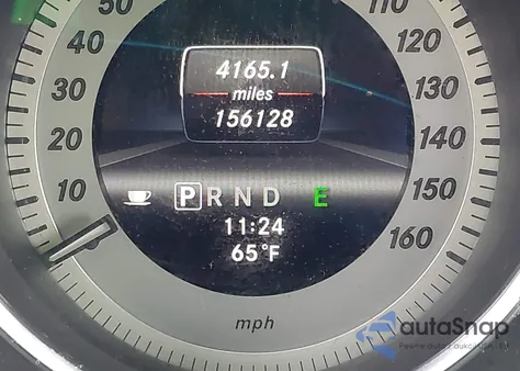 2013 Mercedes-Benz C 250 Sport z USA, uszkodzony, nr VIN WDDGF4HB3DR254481